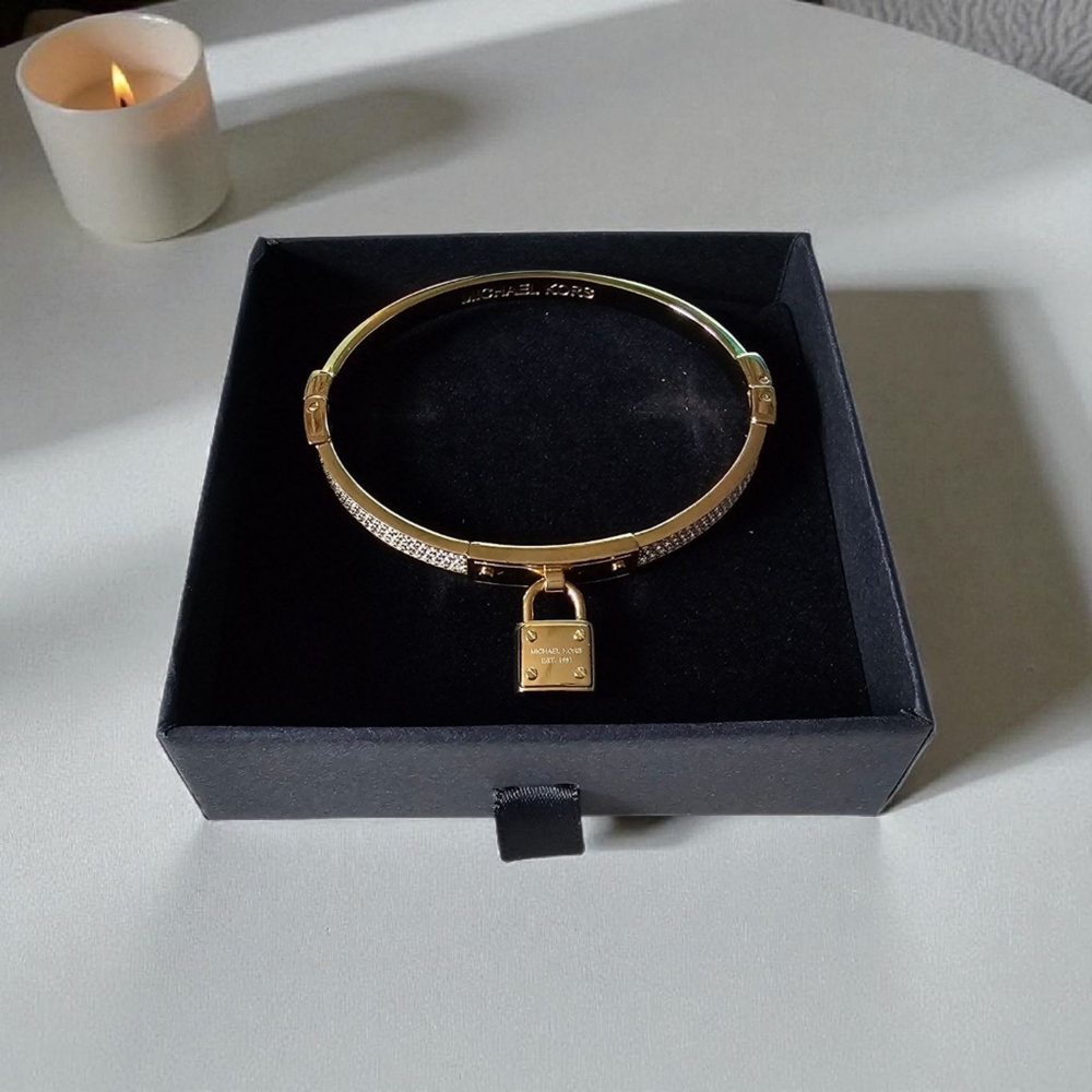 MICHAEL KORS Gold Tone Paved Cubic Zirconia Bracelet with Lock Charm